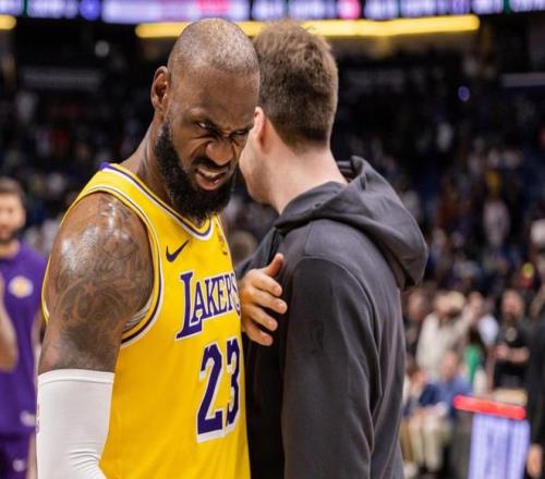 Sports,真人,资讯,BG真人视讯,BG真人,(Sports),BG视讯官网,BG真人官方平台