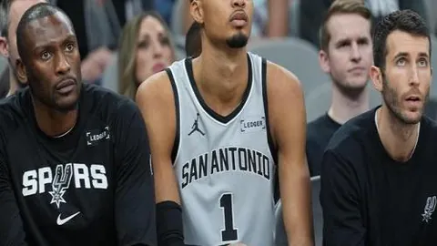 《罗梅罗揭秘倒钩绝技：美轮美奂一击，国家队训练与梅西同场观摩》